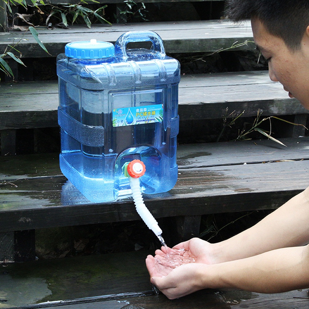 Camping in der Wildnis: Wasser finden und sammeln