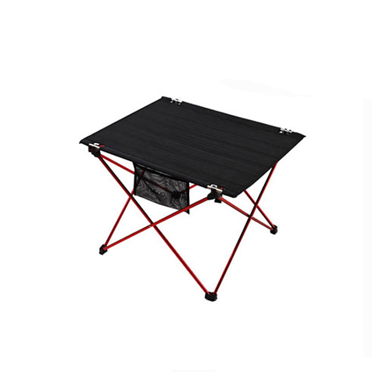 Ultraleichter, klappbarer Campingtisch mit Aluminiumrahmen und Stoffplatte