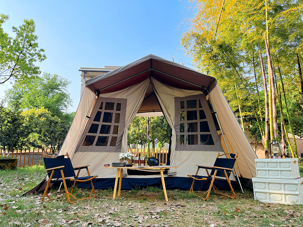 Doppellagiges Campingzelt für den Außenbereich mit Federstange